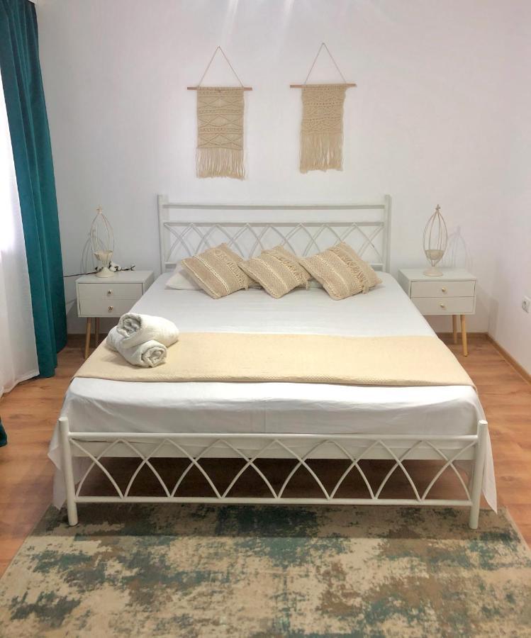 Casa Mediterana Două Mai Zewnętrze zdjęcie